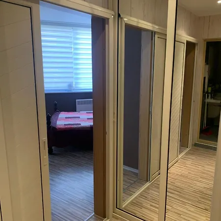 Appartement уютные с 1 спальней в г *